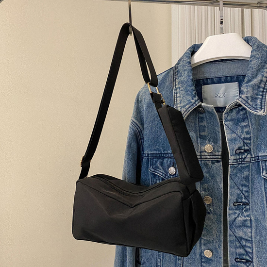 Simple style casual shoulder bag